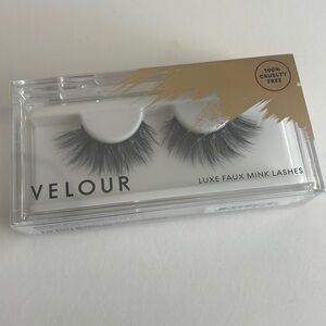 Velour lashes